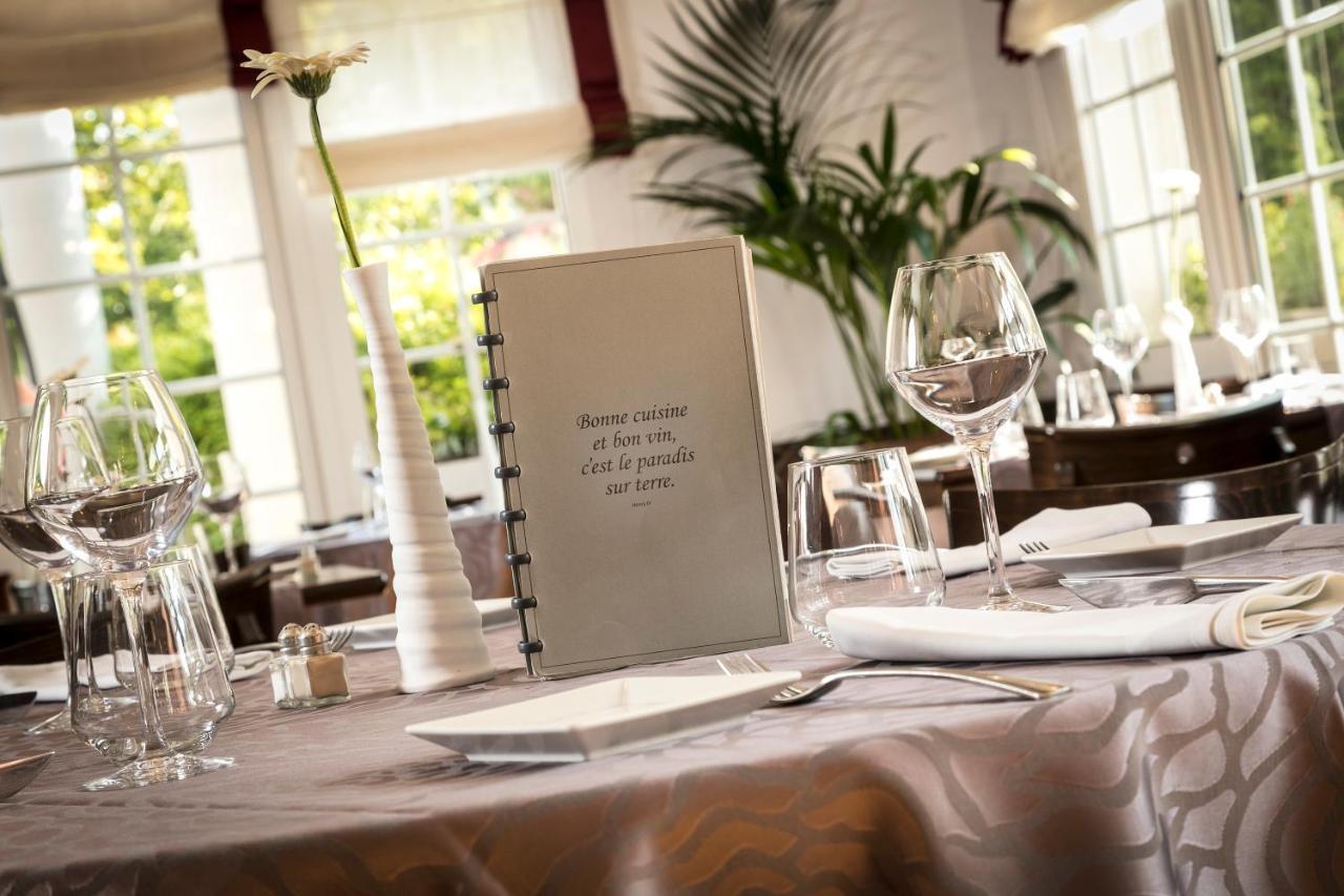 Cottage Logis Hôtel - Restaurant Dudelange Esterno foto