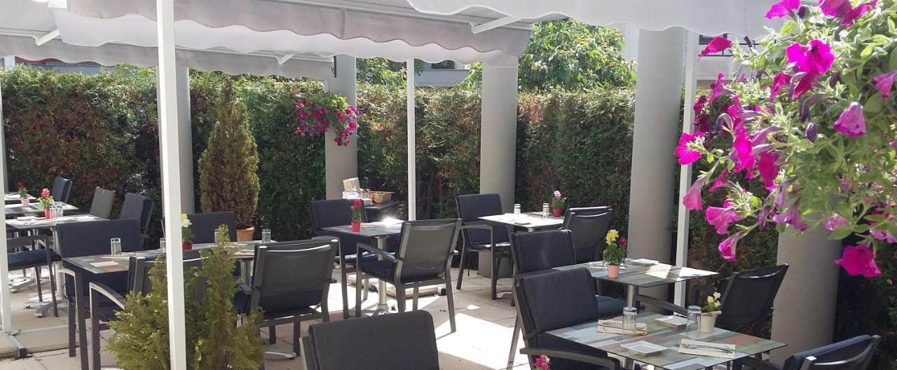 Cottage Logis Hôtel - Restaurant Dudelange Esterno foto